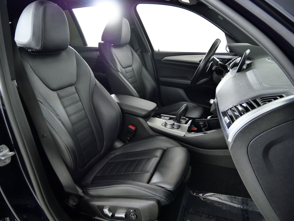 Thumbnail: 2019 BMW X3 - 22