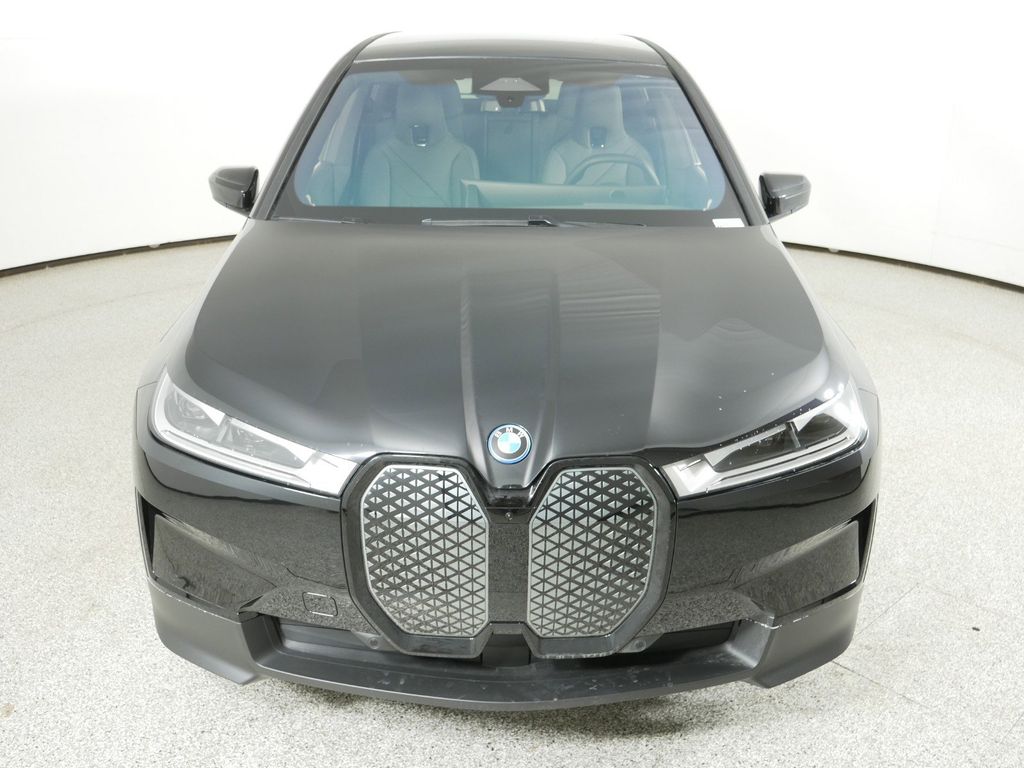 Thumbnail: 2025 BMW iX - 15