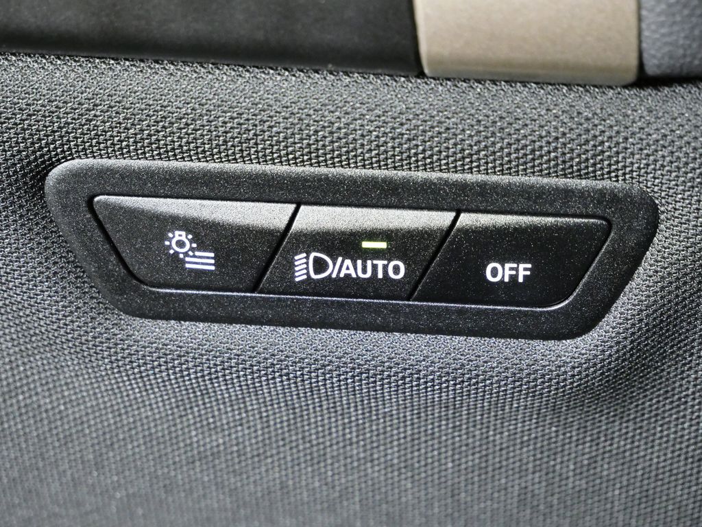 Thumbnail: 2025 BMW iX - 43