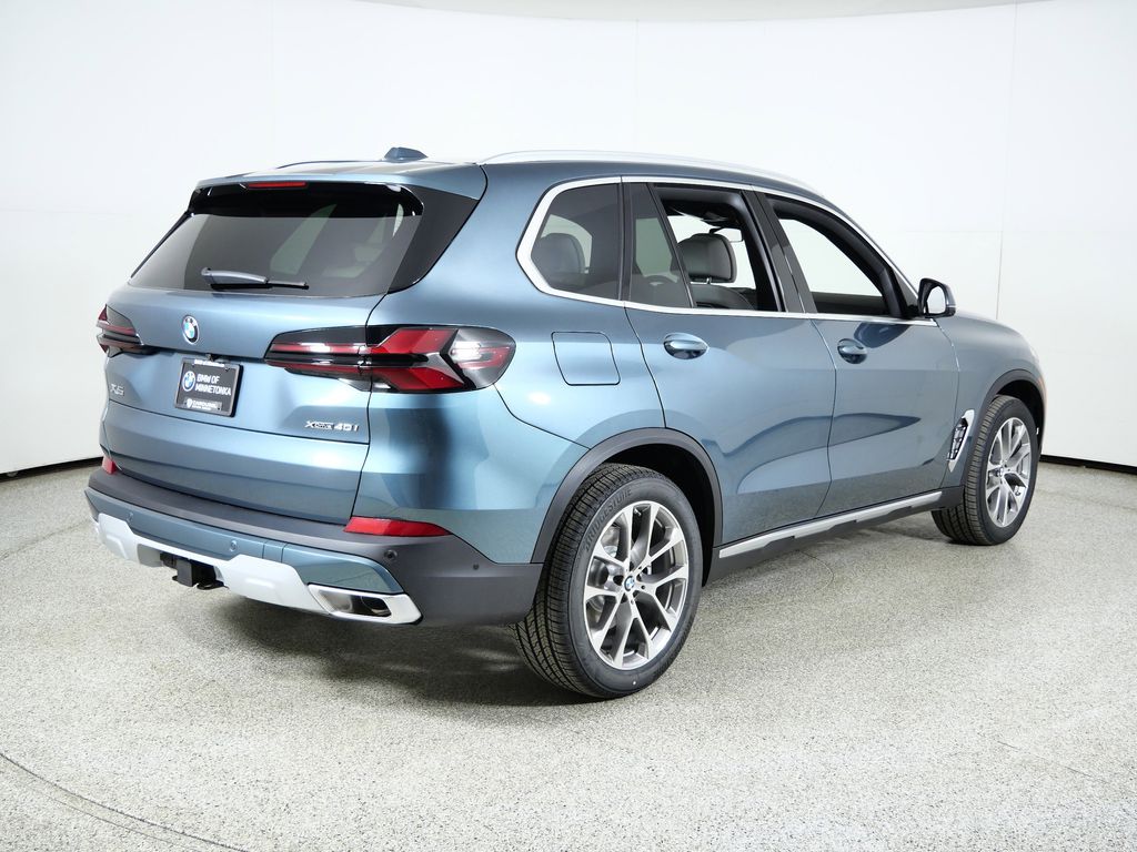 Thumbnail: 2026 BMW X5 - 9