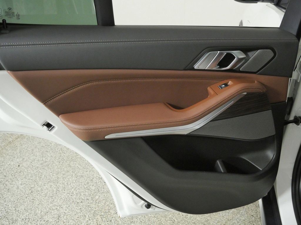 Thumbnail: 2026 BMW X5 - 31