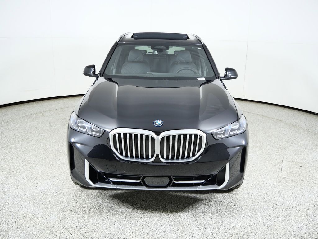 Thumbnail: 2026 BMW X5 - 16