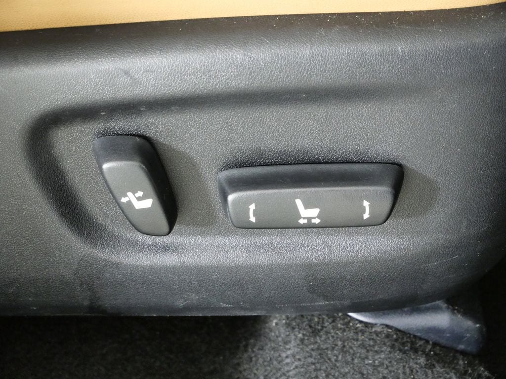 Thumbnail: 2016 Lexus NX - 22