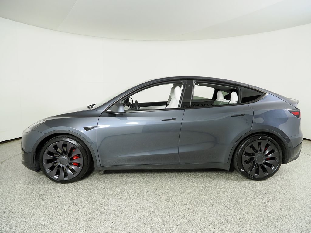 Thumbnail: 2020 Tesla Model Y - 14