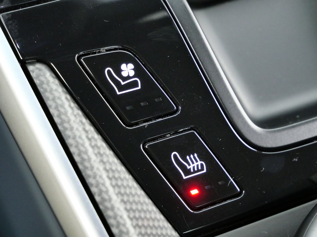 Thumbnail: 2023 Porsche 911 - 43