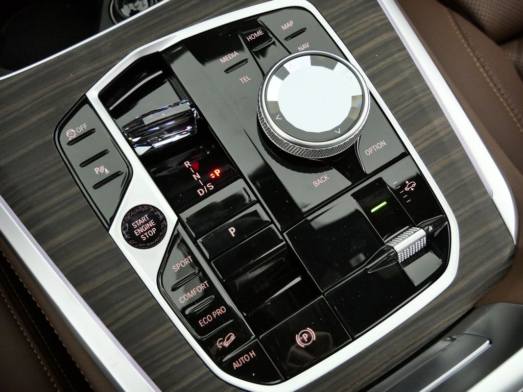 Thumbnail: 2026 BMW X5 - 48