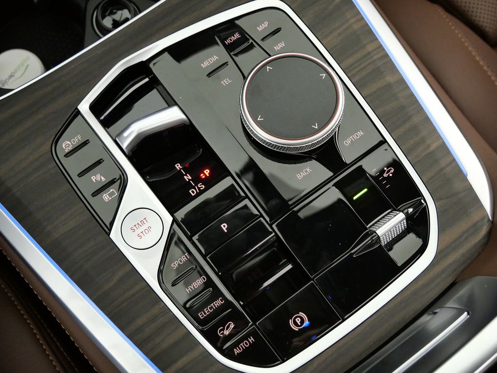 Thumbnail: 2026 BMW X5 - 48