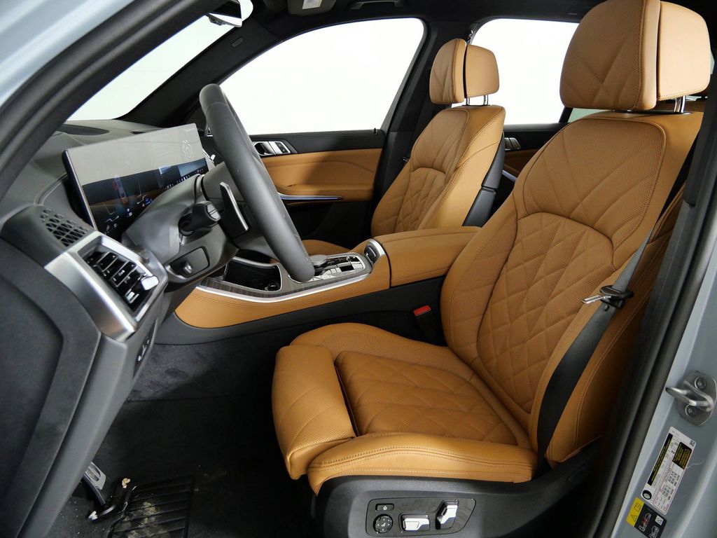 Thumbnail: 2026 BMW X5 - 36