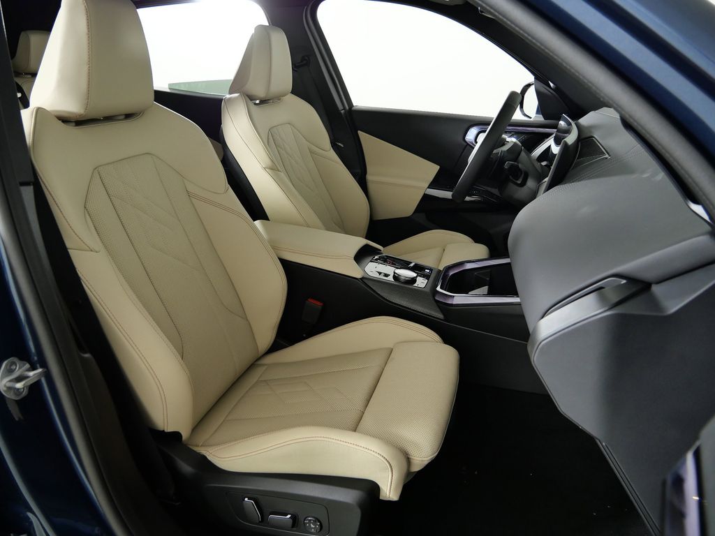 Thumbnail: 2026 BMW X3 - 22