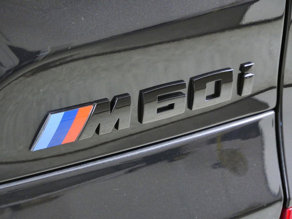 Thumbnail: 2026 BMW X5 - 12