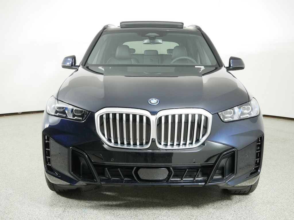 Thumbnail: 2026 BMW X5 - 4