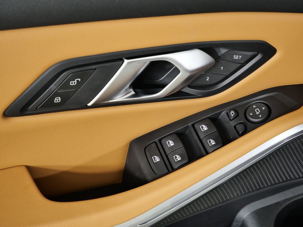 Thumbnail: 2026 BMW 3 Series - 37