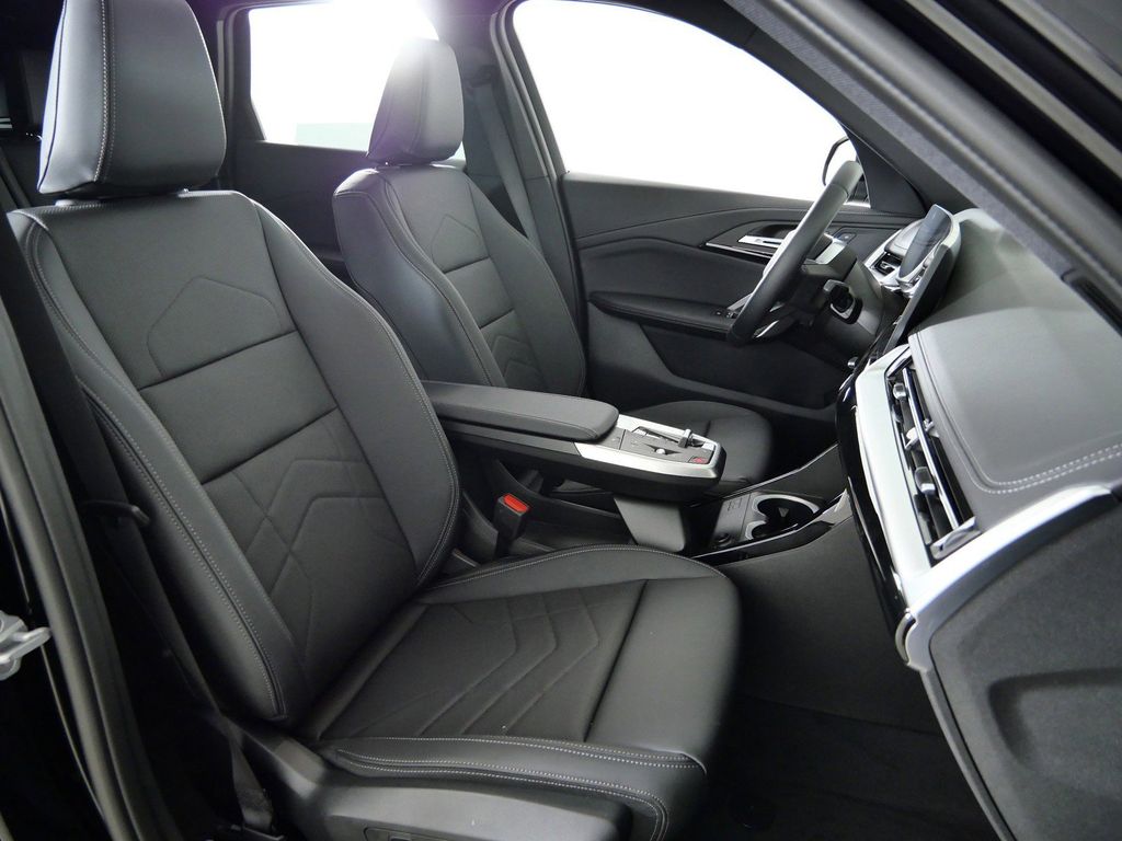 Thumbnail: 2026 BMW X1 - 21