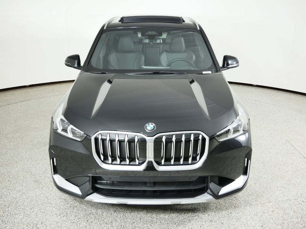 Thumbnail: 2025 BMW X1 - 20