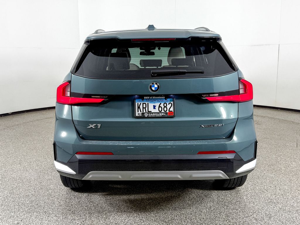 Thumbnail: 2023 BMW X1 - 7