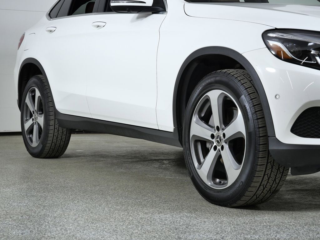 Thumbnail: 2019 Mercedes-Benz GLC - 7