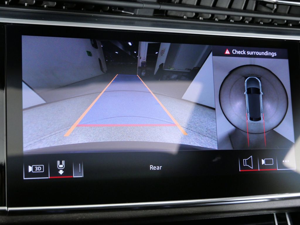 Thumbnail: 2023 Audi Q8 - 49