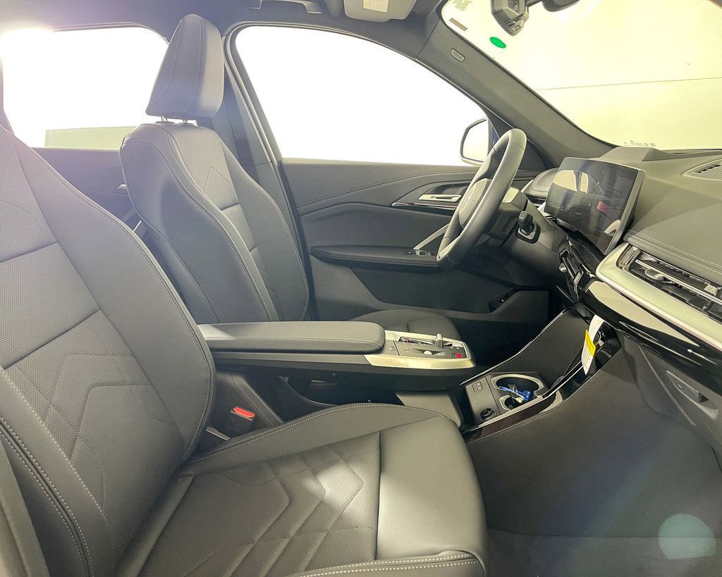 Thumbnail: 2025 BMW X1 - 27