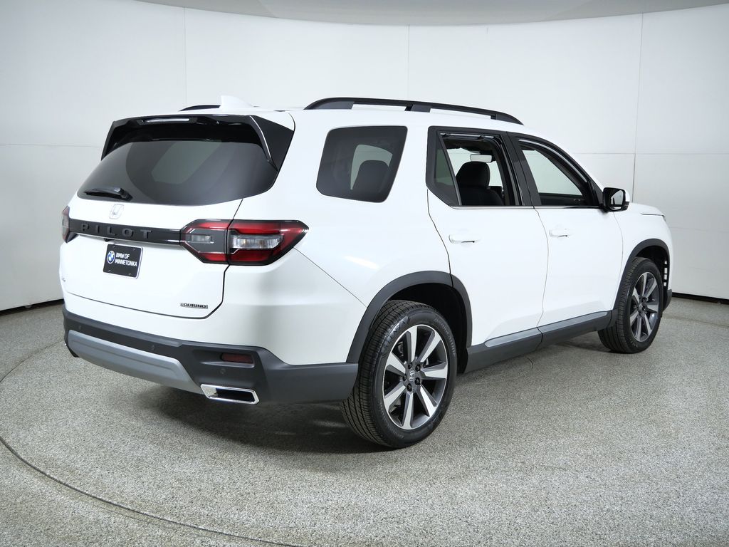 Thumbnail: 2025 Honda Pilot - 10