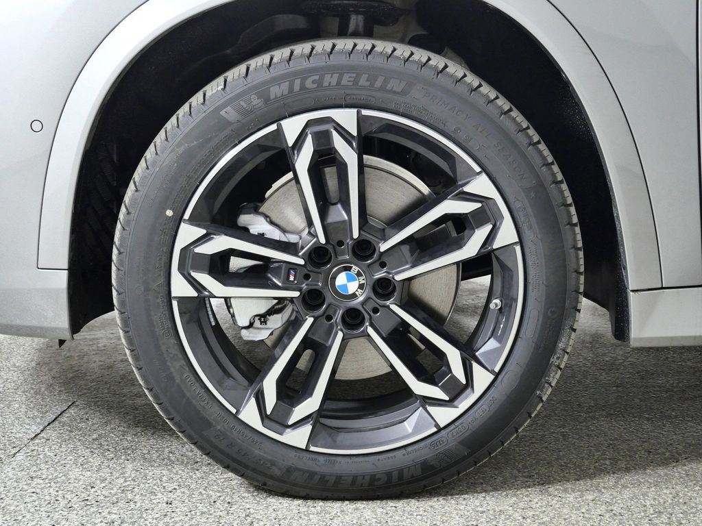 Thumbnail: 2026 BMW X1 - 17