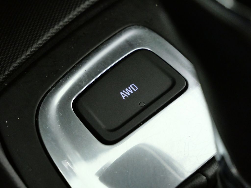 Thumbnail: 2018 Chevrolet Equinox - 44