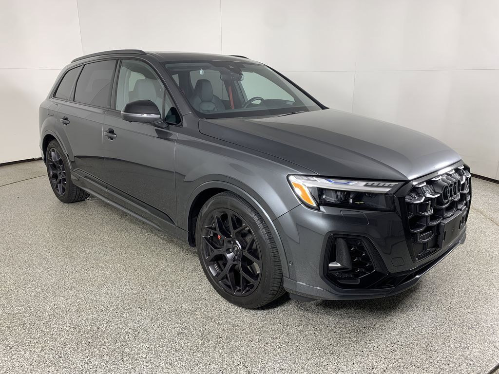 Thumbnail: 2025 Audi SQ7 - 4