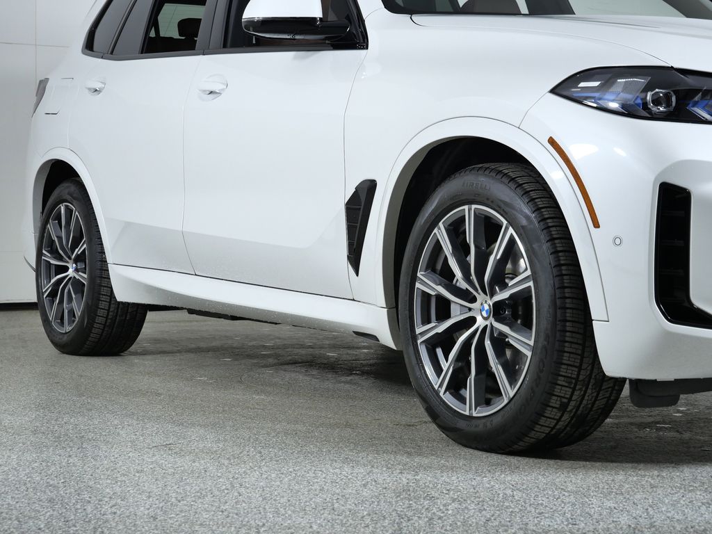 Thumbnail: 2026 BMW X5 - 7