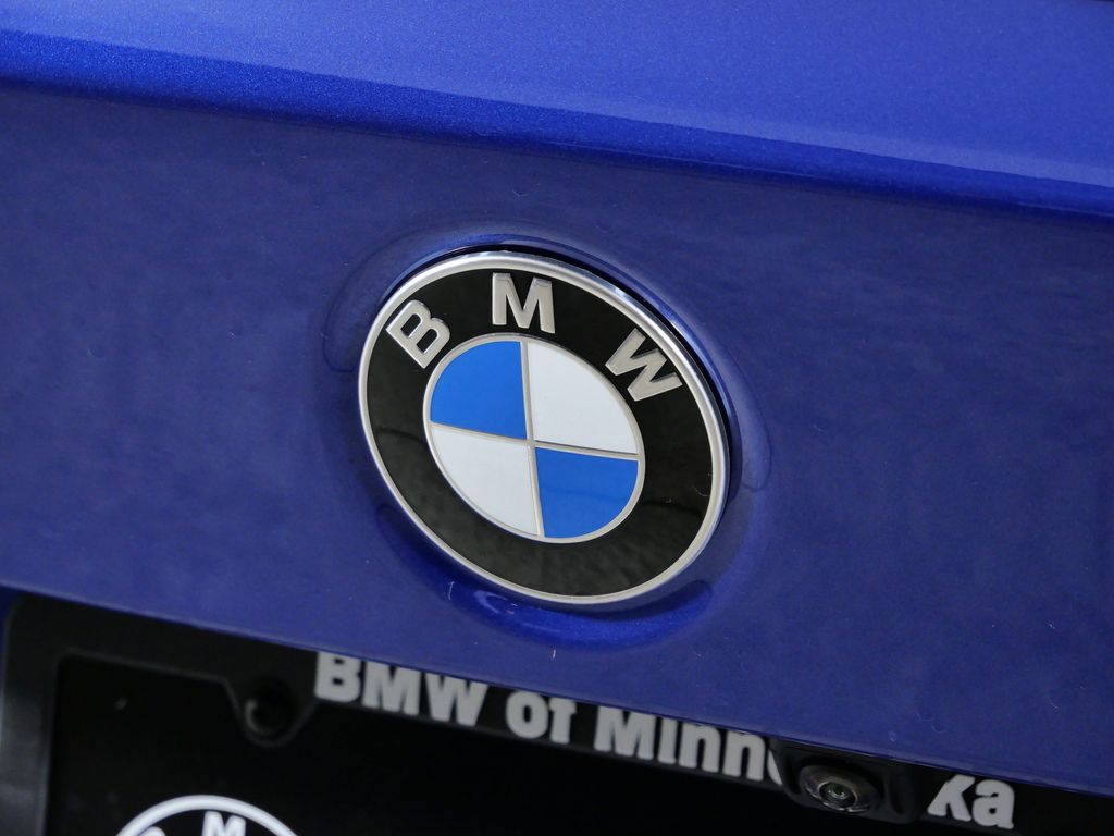 Thumbnail: 2026 BMW 3 Series - 11