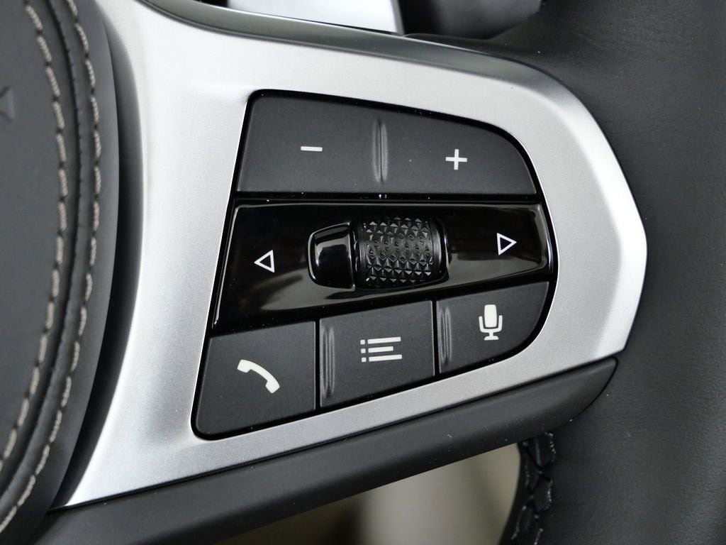 Thumbnail: 2026 BMW 8 Series - 41