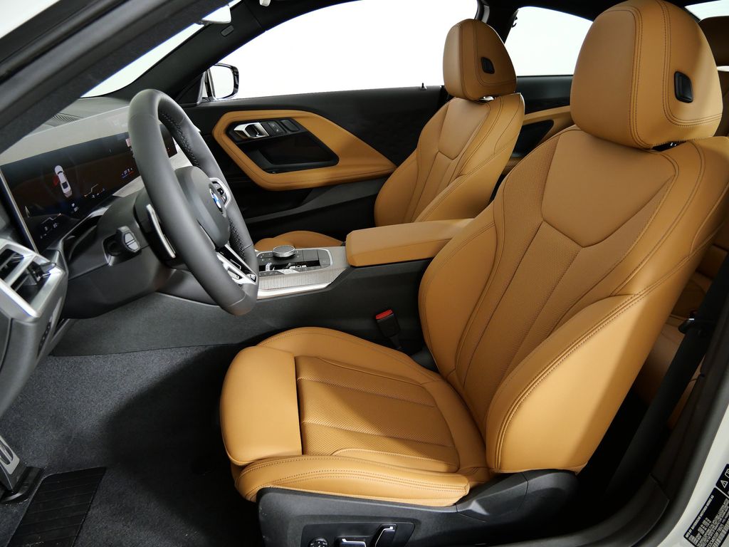 Thumbnail: 2025 BMW 2 Series - 31