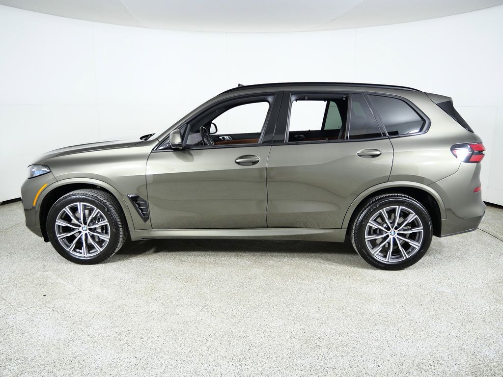 Thumbnail: 2025 BMW X5 - 18