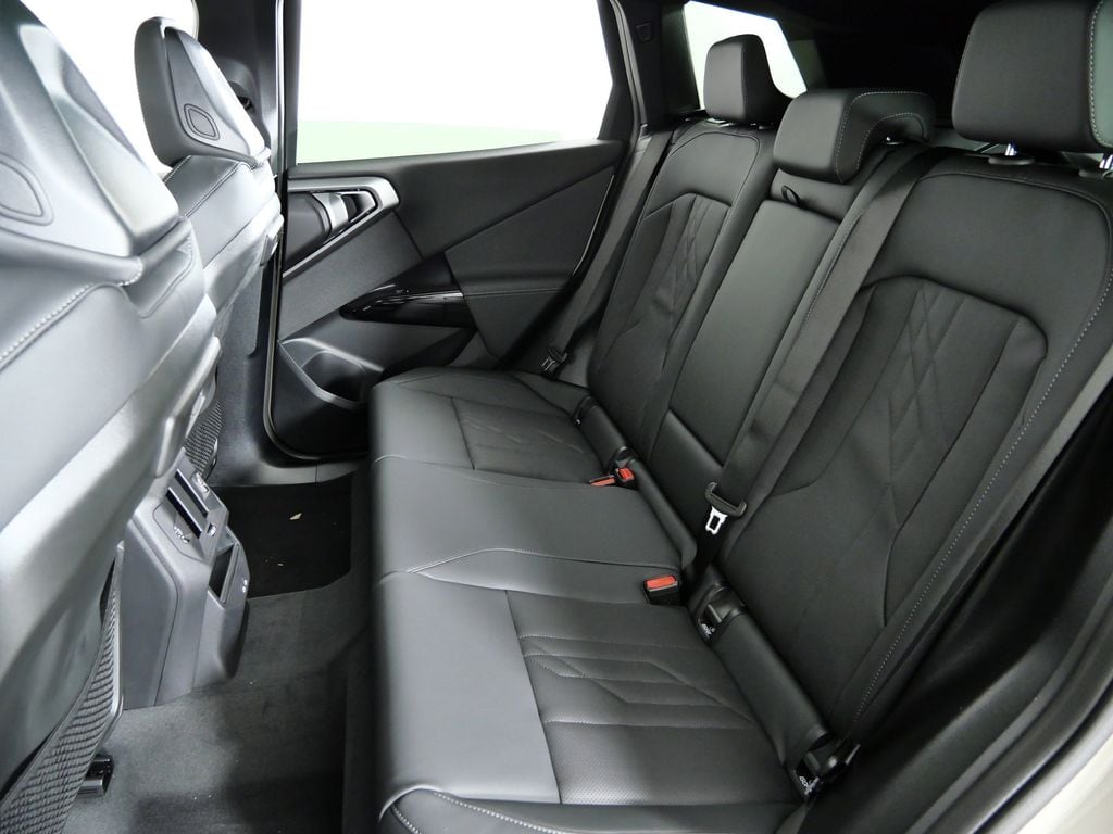 Thumbnail: 2026 BMW X3 - 31