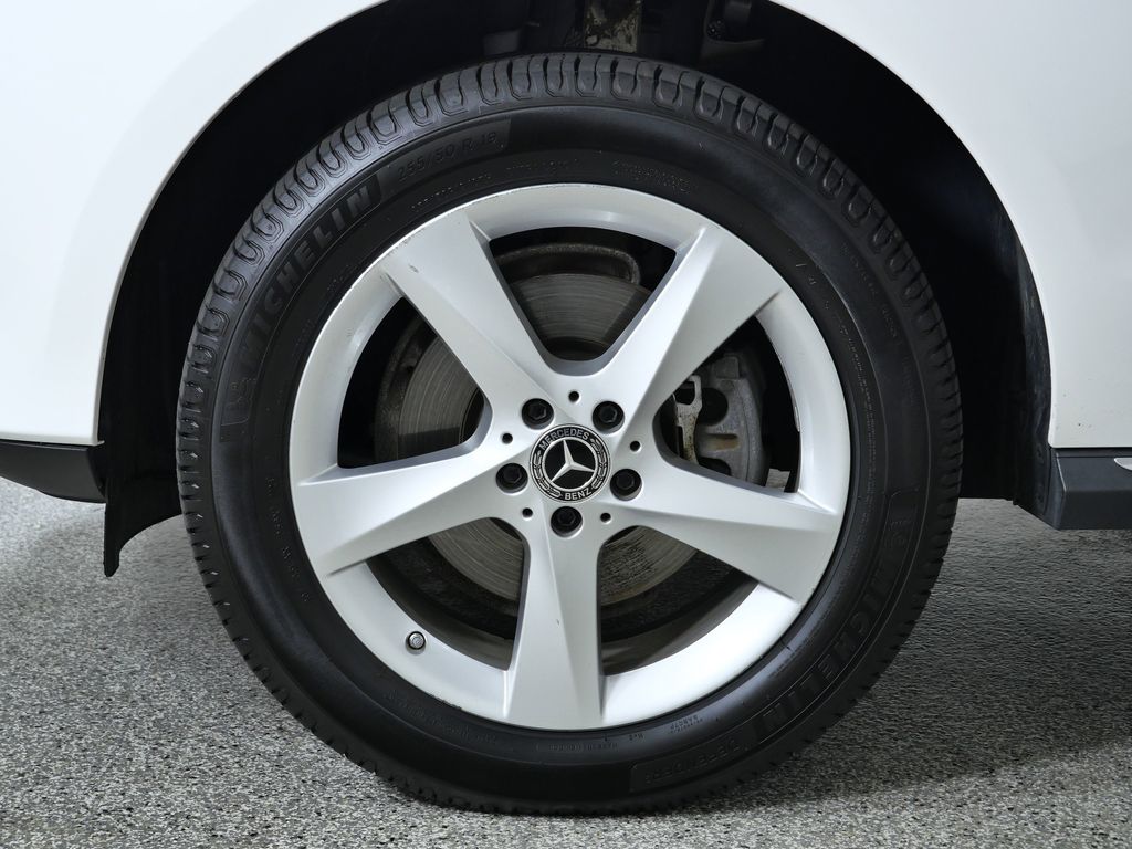 Thumbnail: 2017 Mercedes-Benz GLE - 18