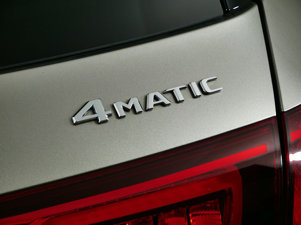 Thumbnail: 2021 Mercedes-Benz GLE - 12