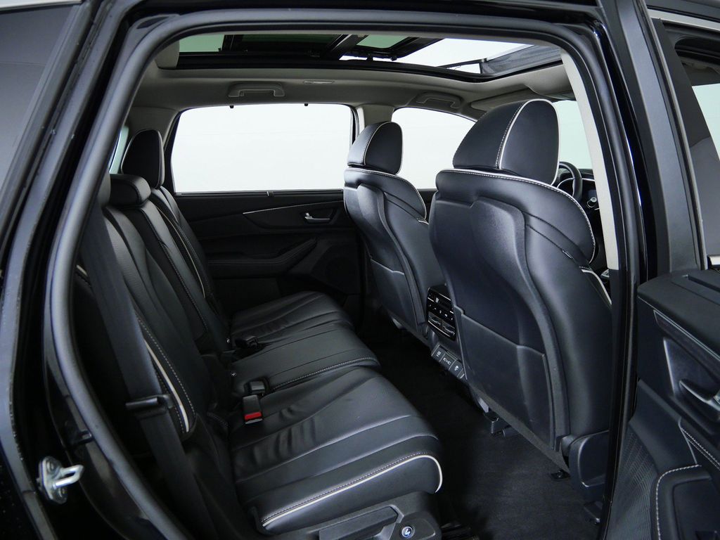 Thumbnail: 2024 Acura MDX - 22