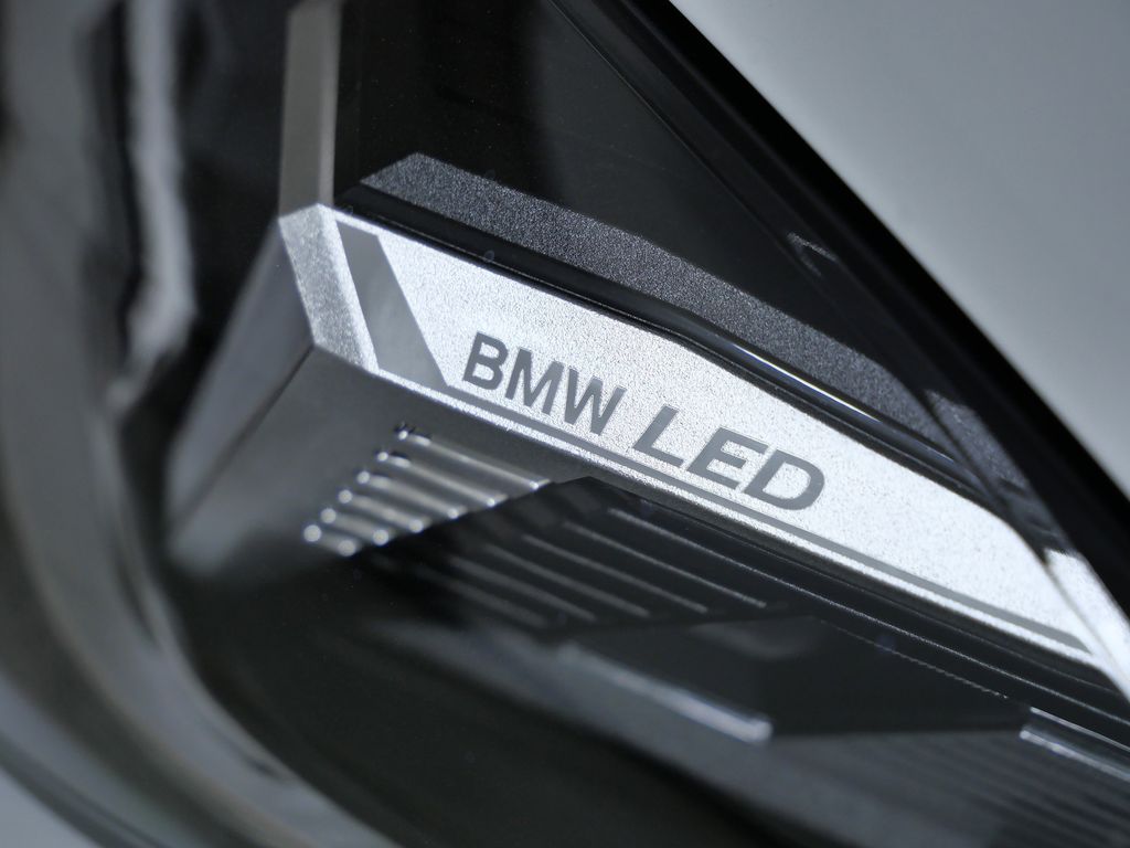 Thumbnail: 2026 BMW i4 - 4