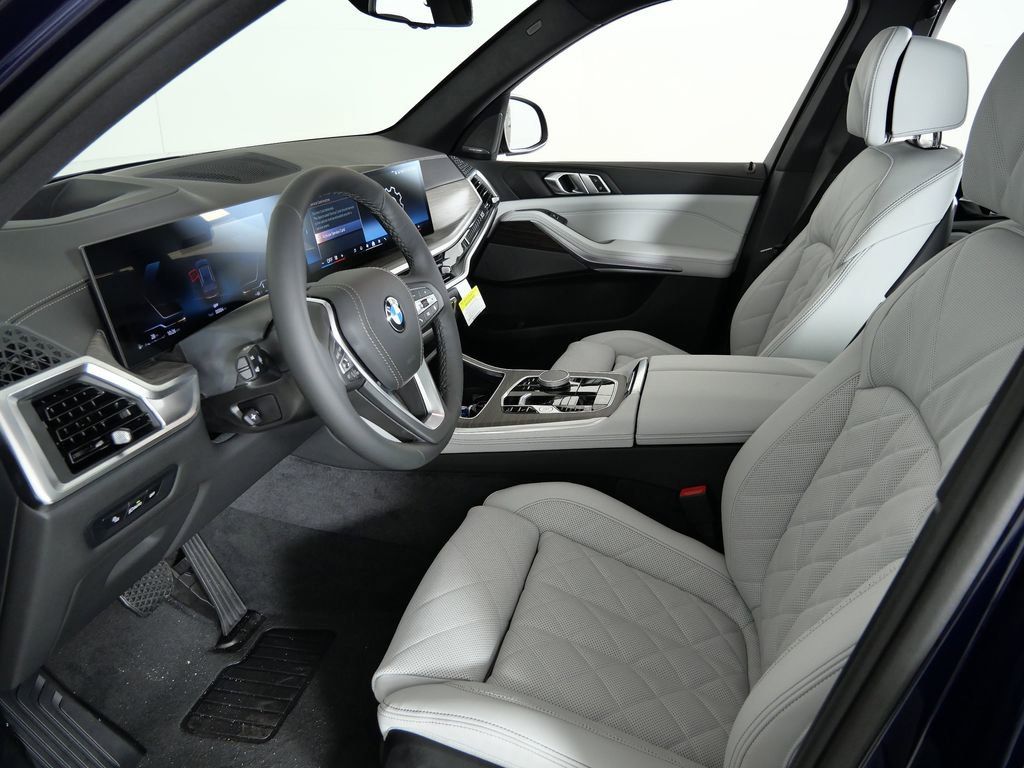 Thumbnail: 2026 BMW X5 - 37