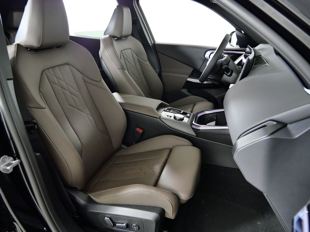 Thumbnail: 2026 BMW X3 - 20