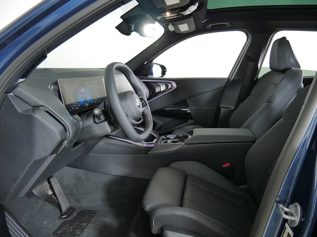 Thumbnail: 2026 BMW X3 - 32