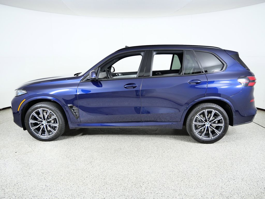 Thumbnail: 2026 BMW X5 - 16
