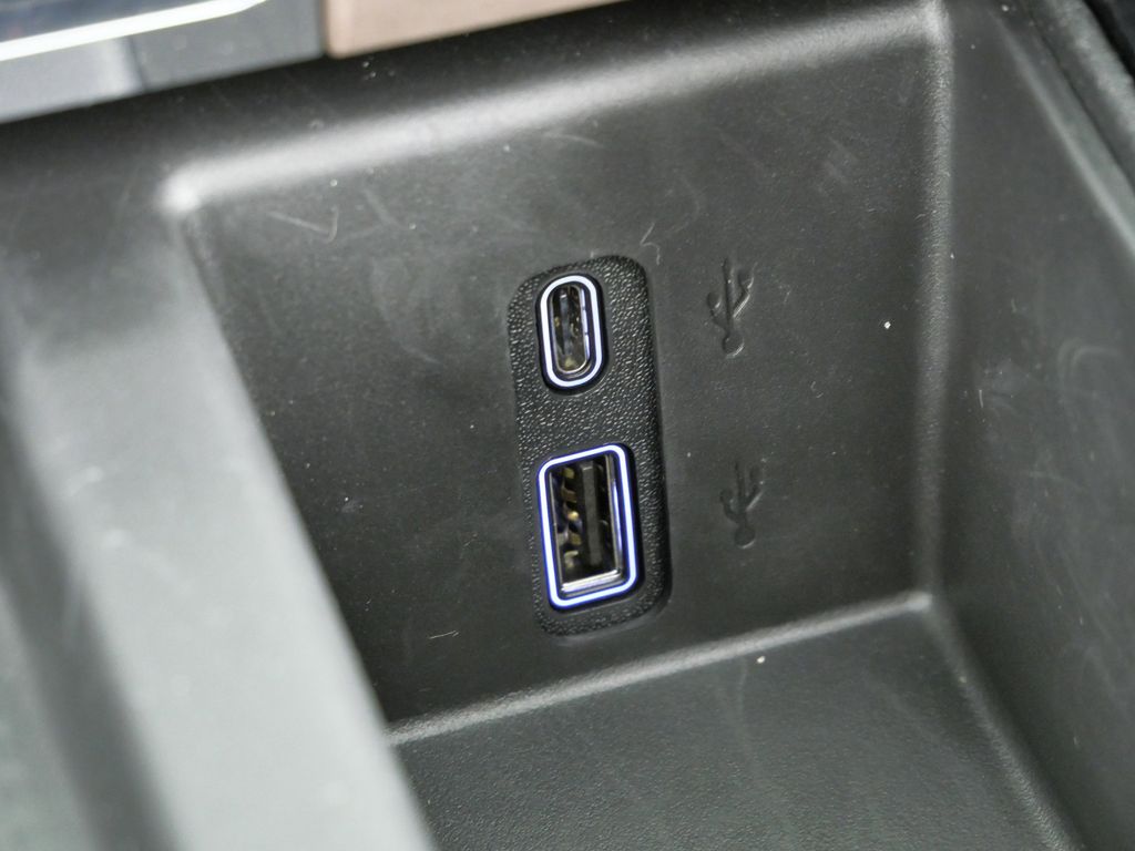 Thumbnail: 2025 GMC Acadia - 48