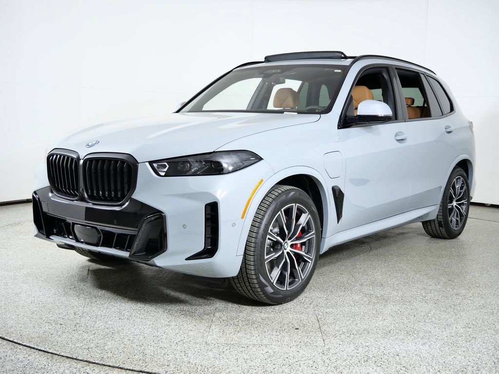Thumbnail: 2026 BMW X5 - 1