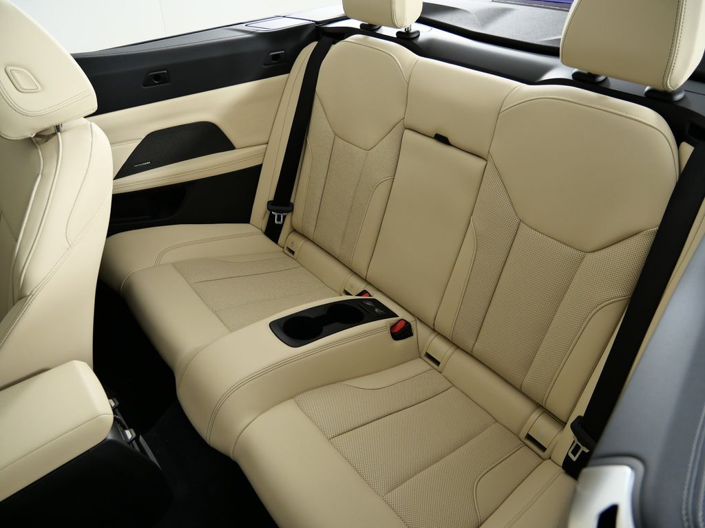 Thumbnail: 2026 BMW 4 Series - 30