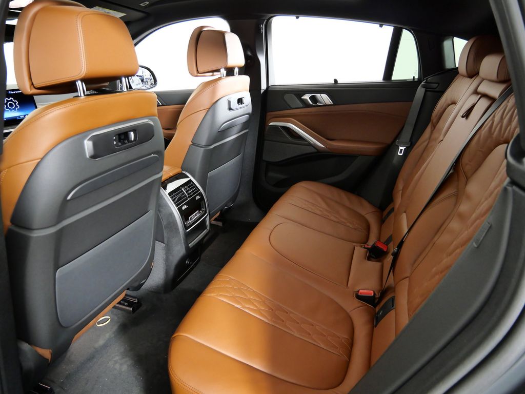 Thumbnail: 2026 BMW X6 - 31