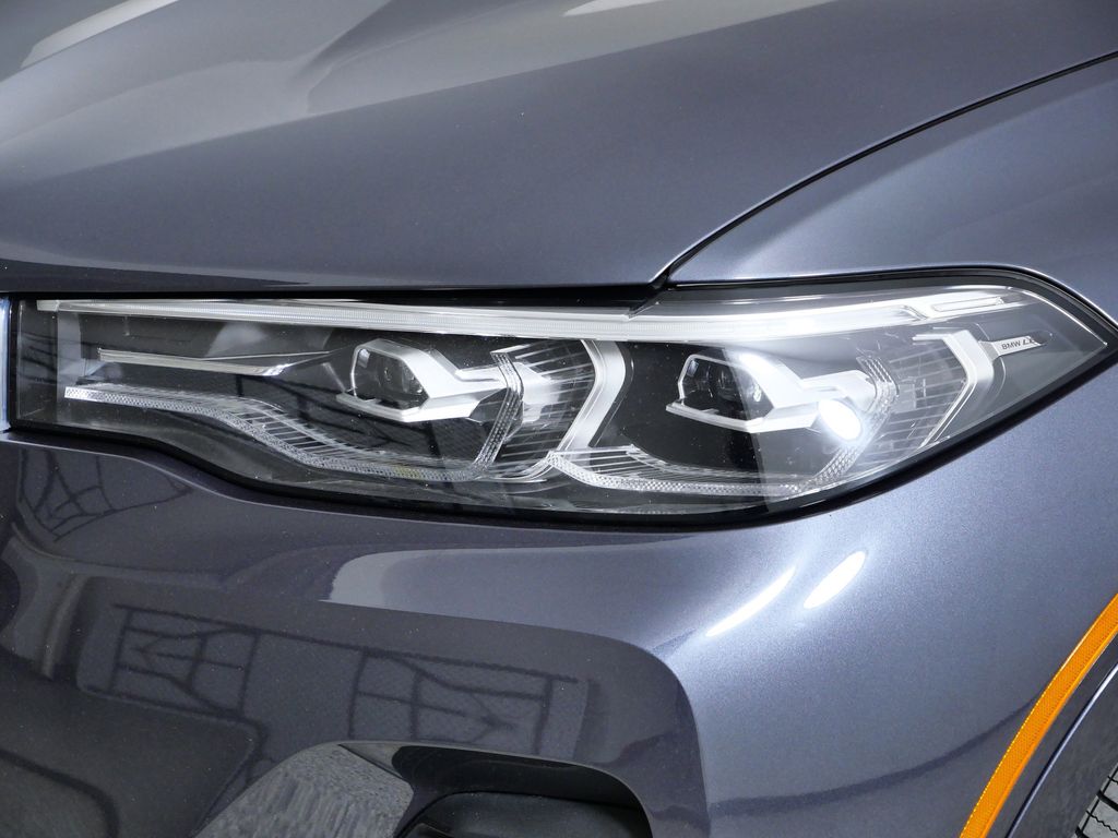 Thumbnail: 2022 BMW X7 - 4