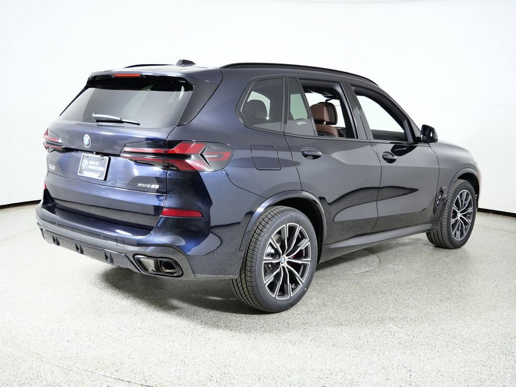 Thumbnail: 2026 BMW X5 - 11