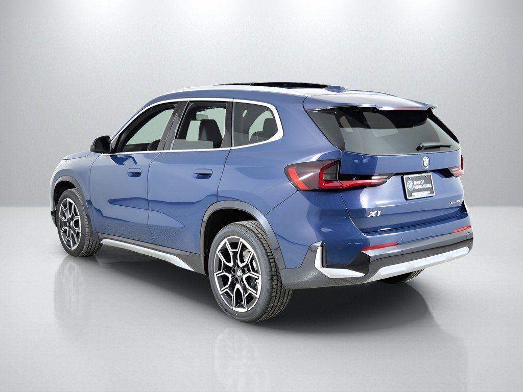 Thumbnail: 2026 BMW X1 - 15