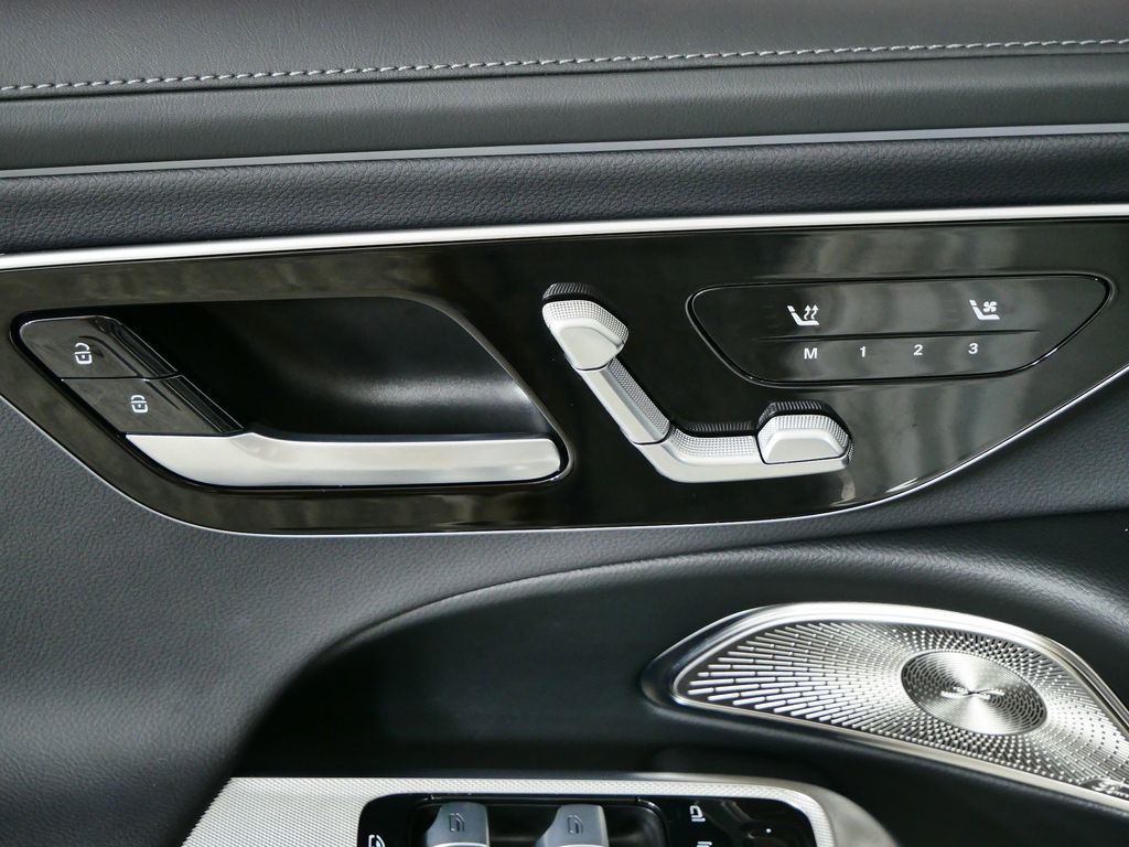 Thumbnail: 2024 Mercedes-Benz E-Class - 34