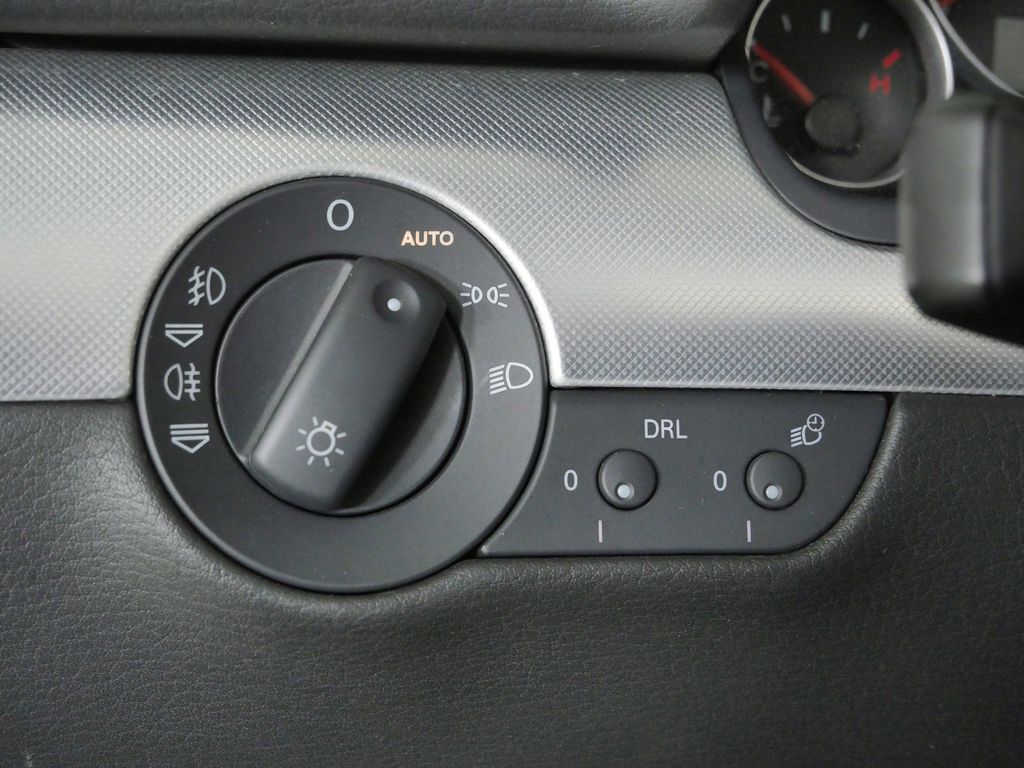 Thumbnail: 2006 Audi A4 - 38