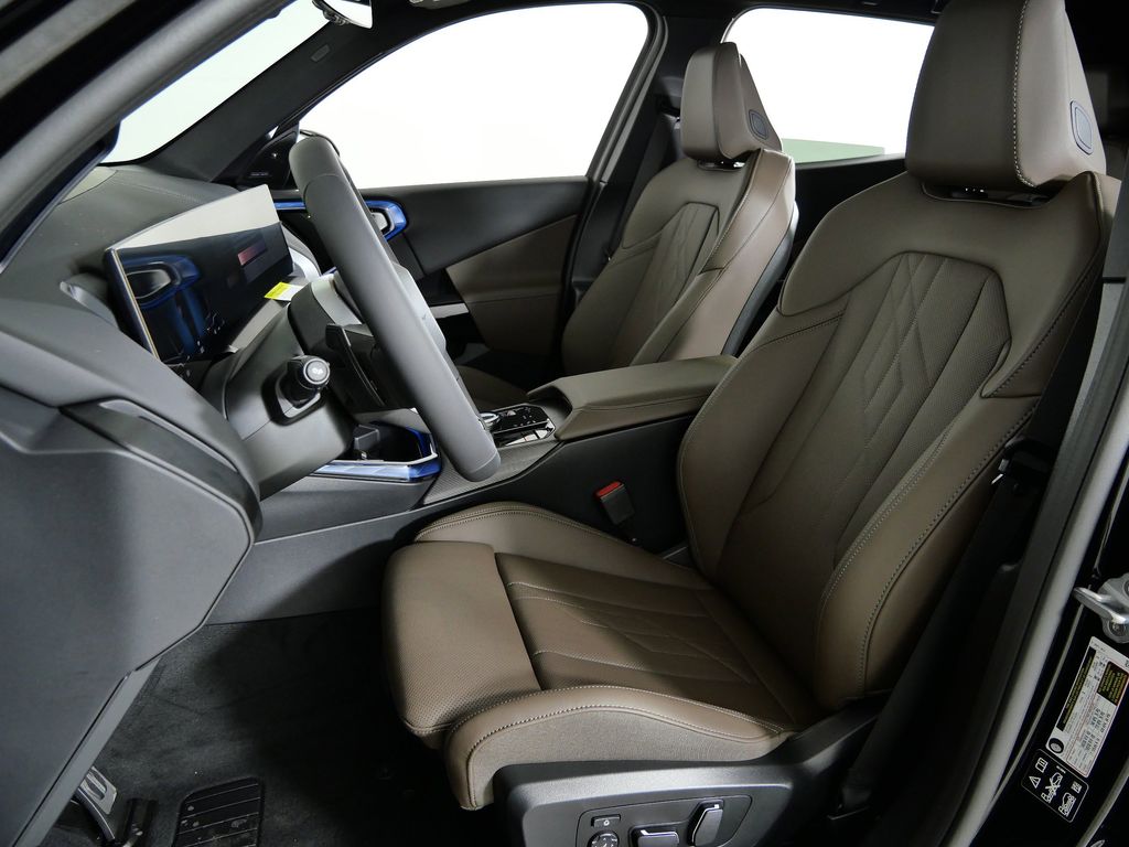 Thumbnail: 2026 BMW X3 - 35